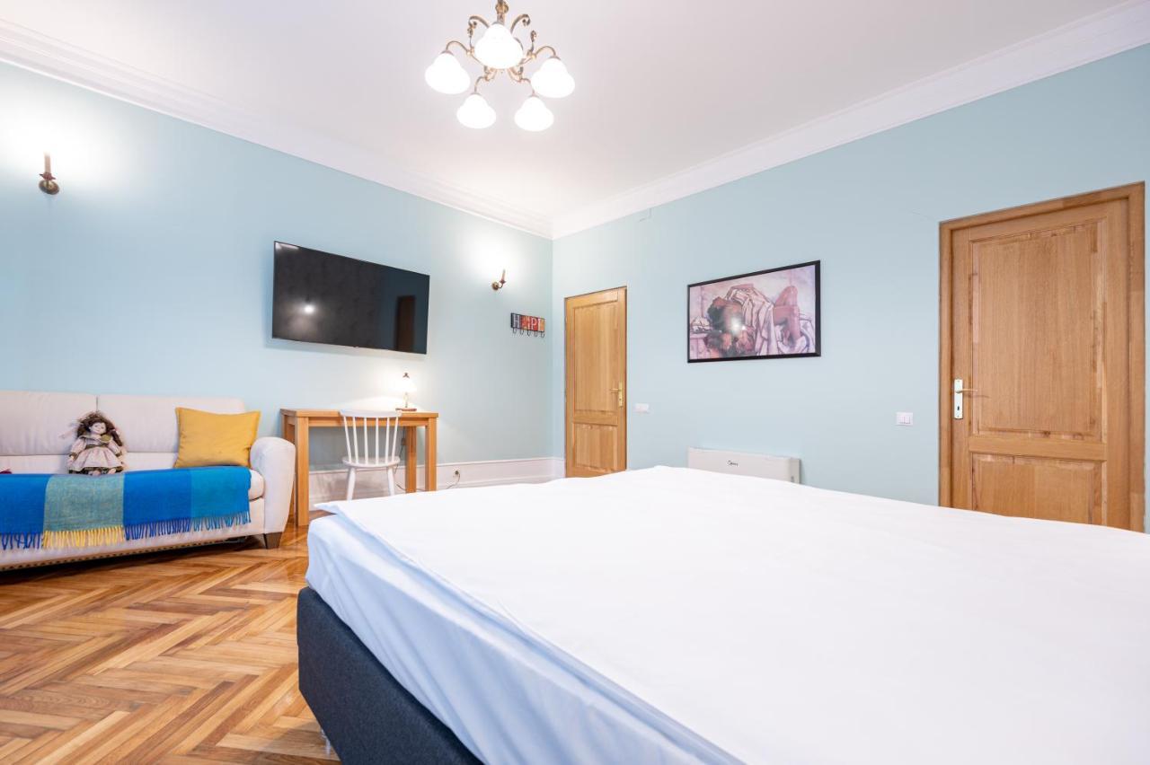 Old City Apartment Oradea Exterior foto